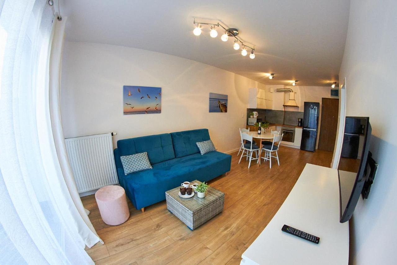 Apartamentyprzymorzu Baltycki Z Miejscem Postojowym I Ogrodkiem Kolobrzeg Luaran gambar
