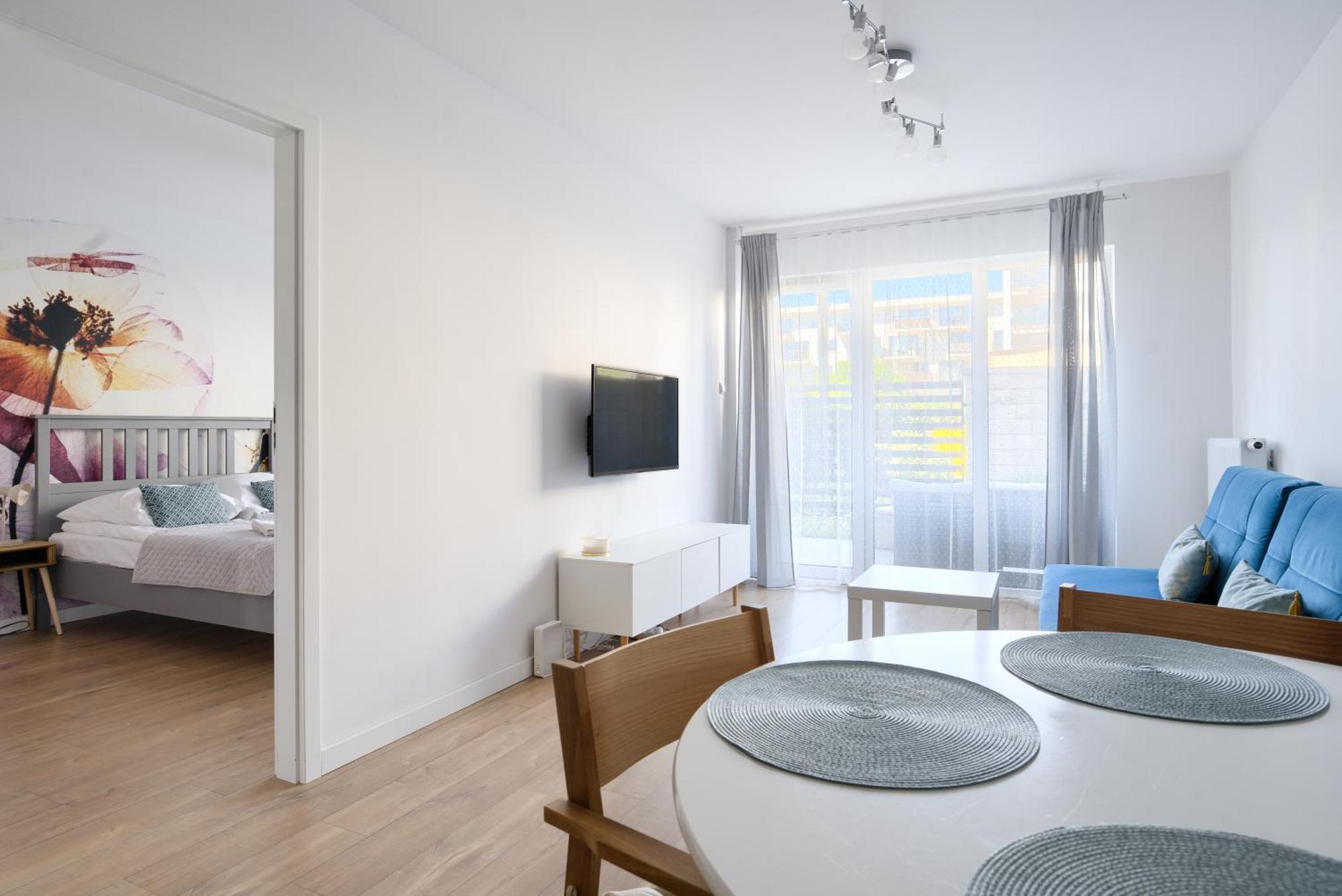 Apartamentyprzymorzu Baltycki Z Miejscem Postojowym I Ogrodkiem Kolobrzeg Luaran gambar